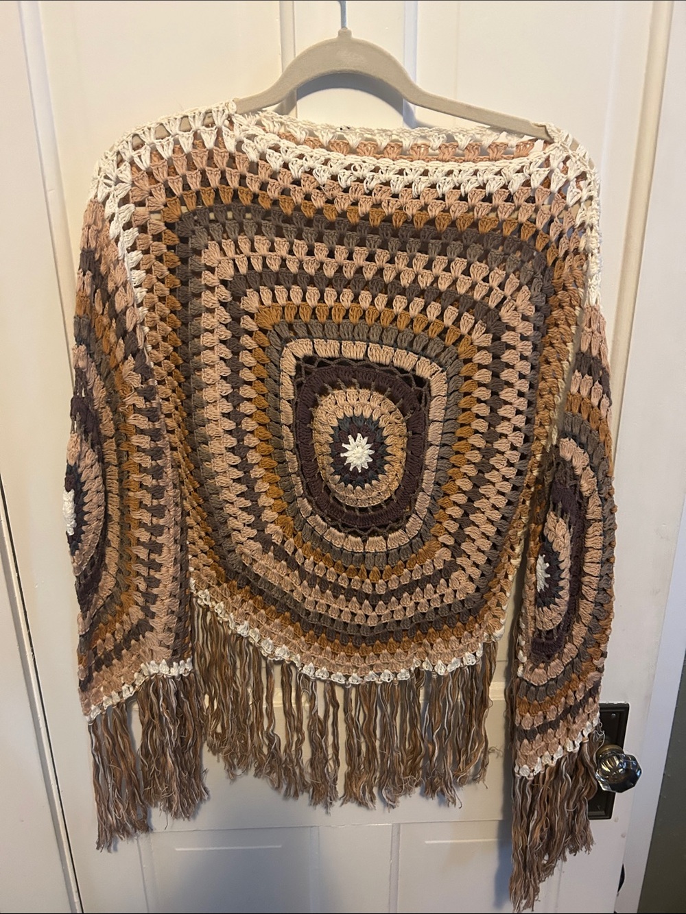 Flook crochet poncho top - Picture 3 of 6